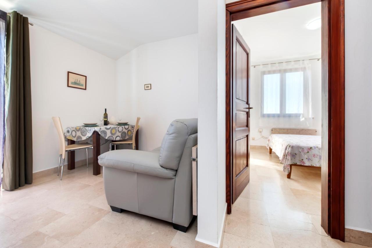 Guesthouse Santin Rovinj Exterior photo