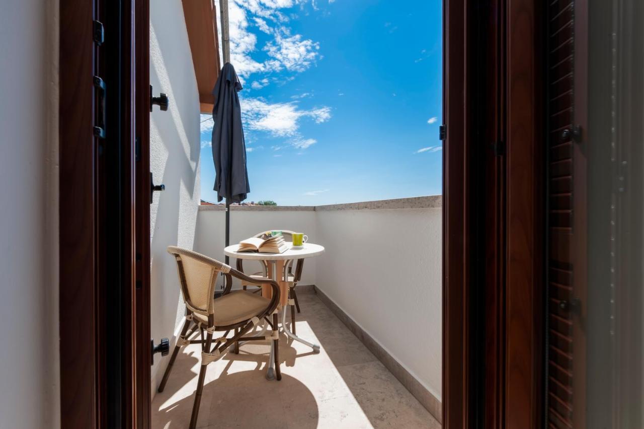 Guesthouse Santin Rovinj Exterior photo