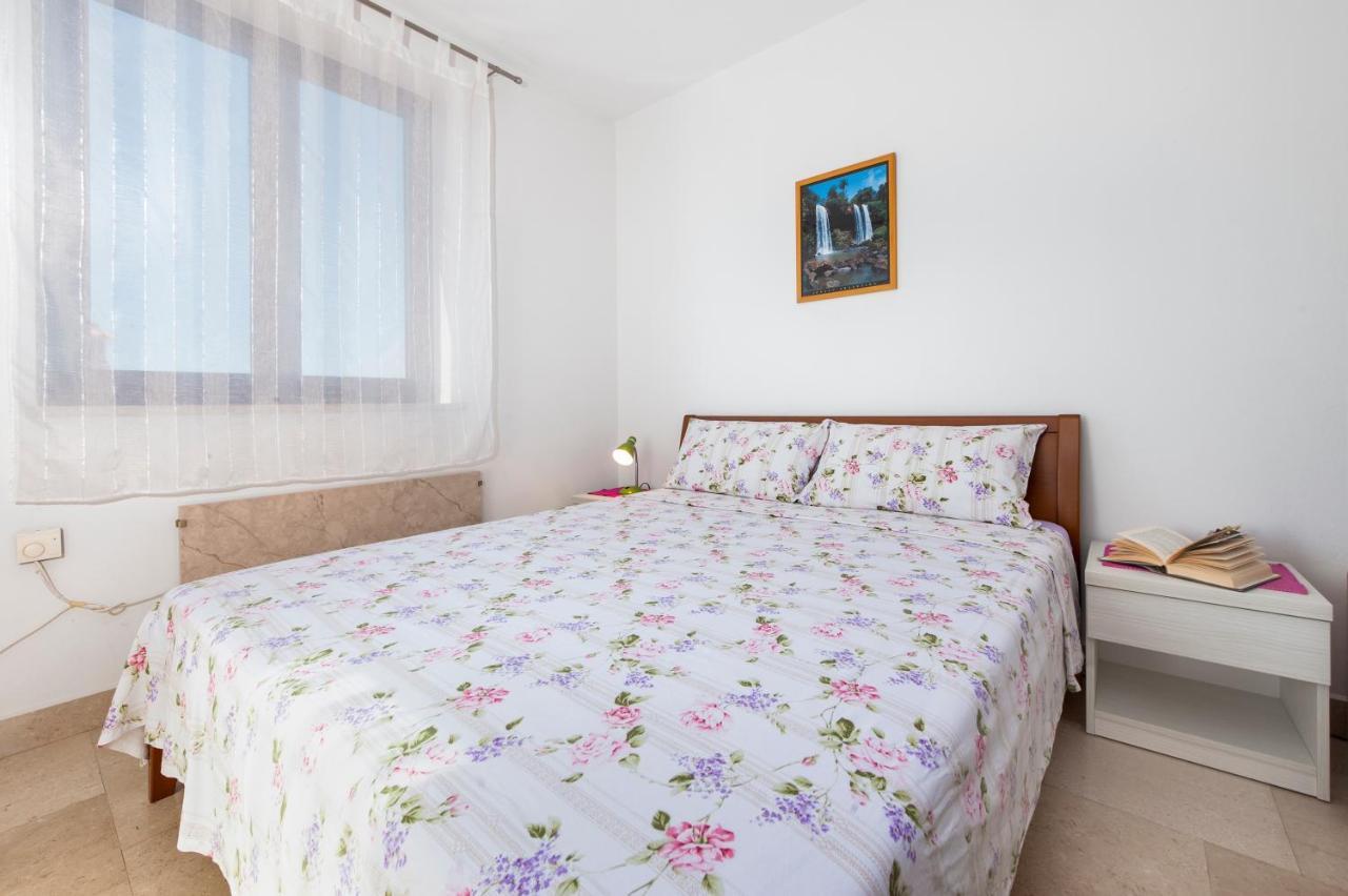 Guesthouse Santin Rovinj Exterior photo
