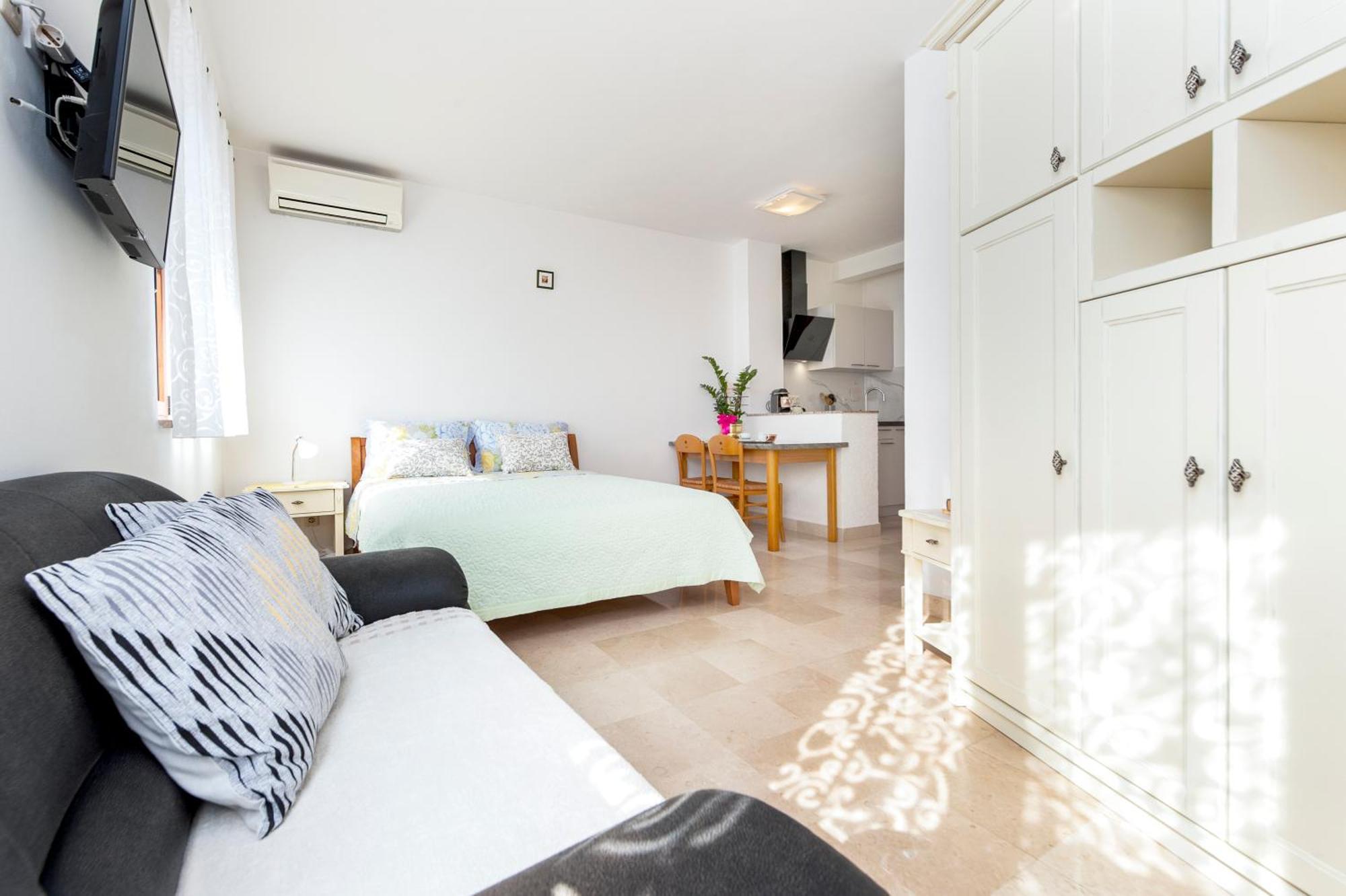 Guesthouse Santin Rovinj Exterior photo