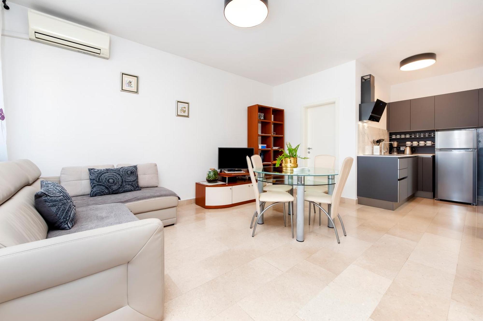 Guesthouse Santin Rovinj Exterior photo
