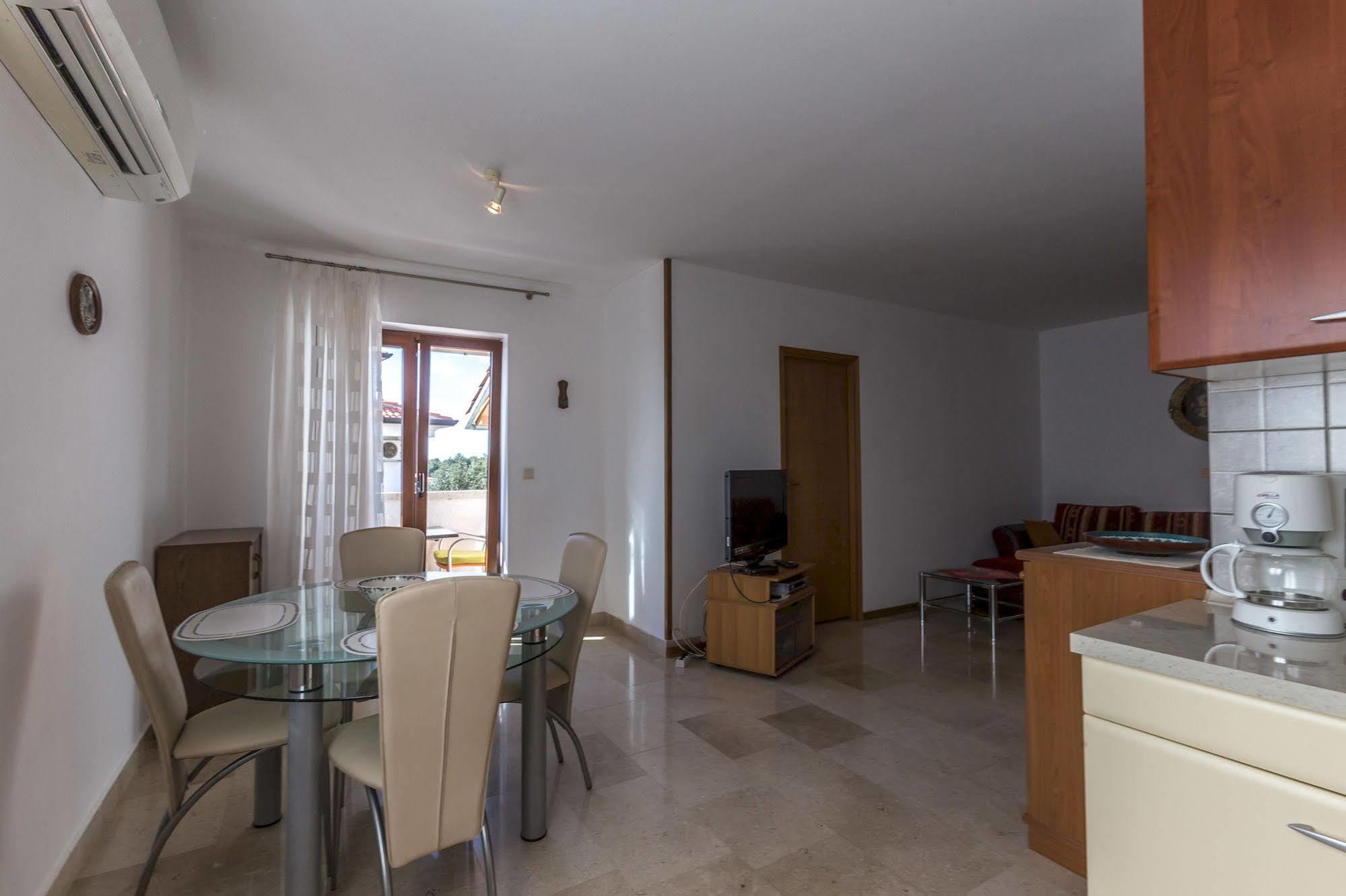 Guesthouse Santin Rovinj Exterior photo